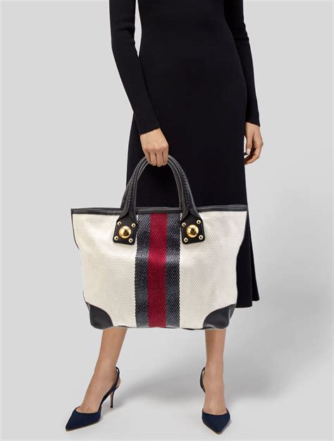 gucci capri tote|Capri Camerelle .